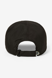 PERFORMANCE HAT