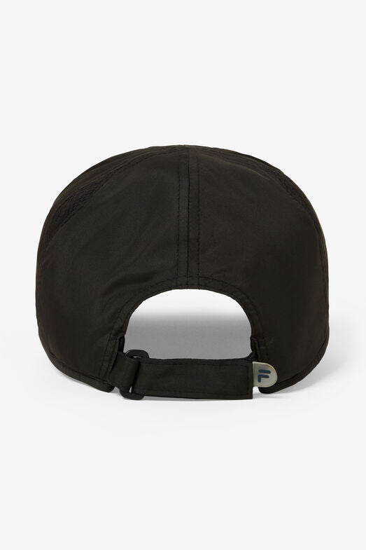 PERFORMANCE HAT